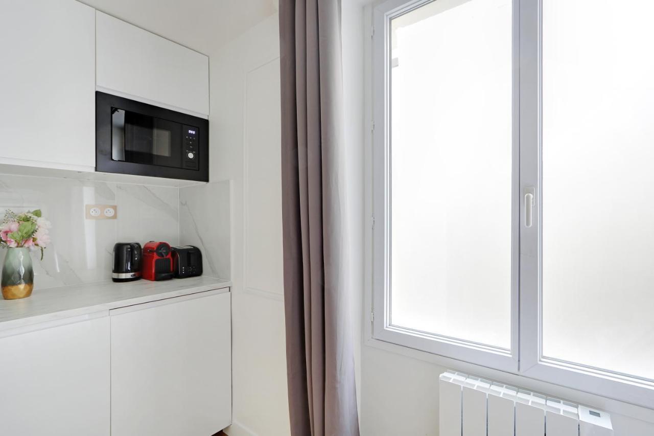 CMG Boulanger / République Appartamento Parigi Esterno foto